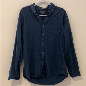 Eddie Bauer Solid Flannel - Relaxed Fit